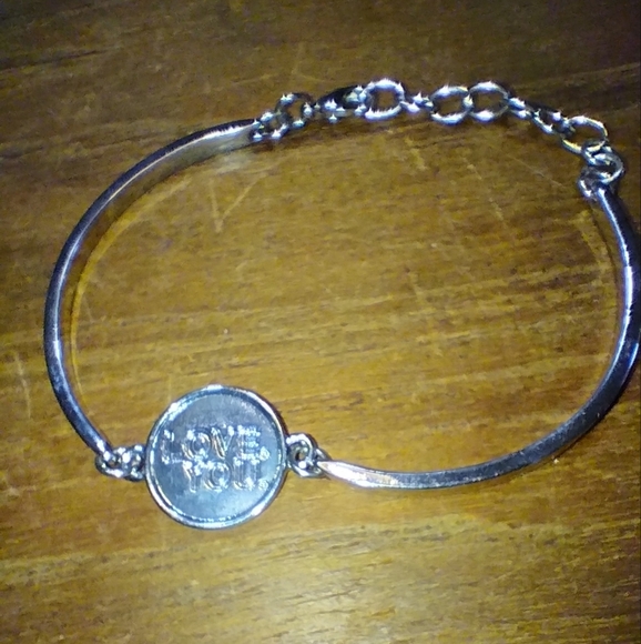 Silver Heart Necklace & Silver Love You Bracelet, Perfect for Valentine'… - Picture 2 of 11